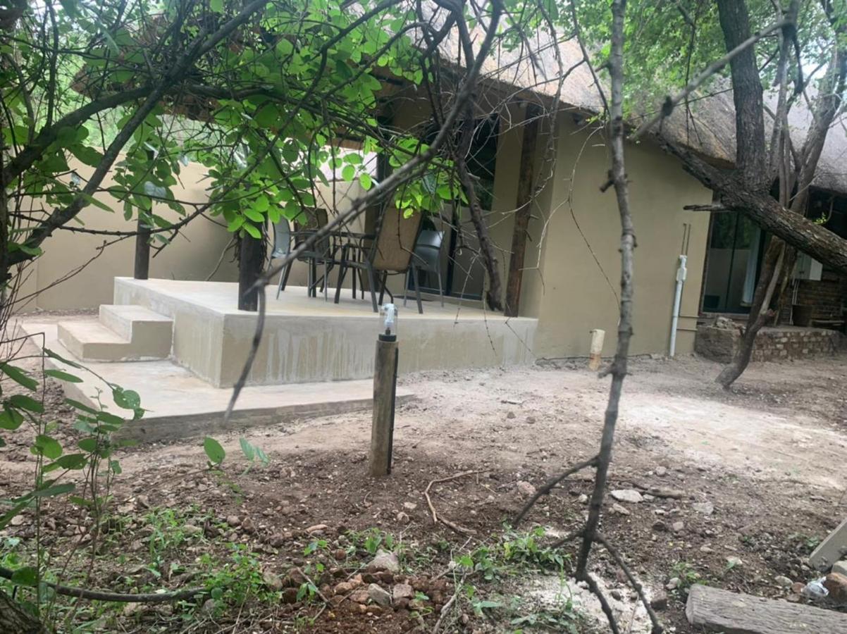 Athule Inn Marloth - Units Marloth Park Bagian luar foto