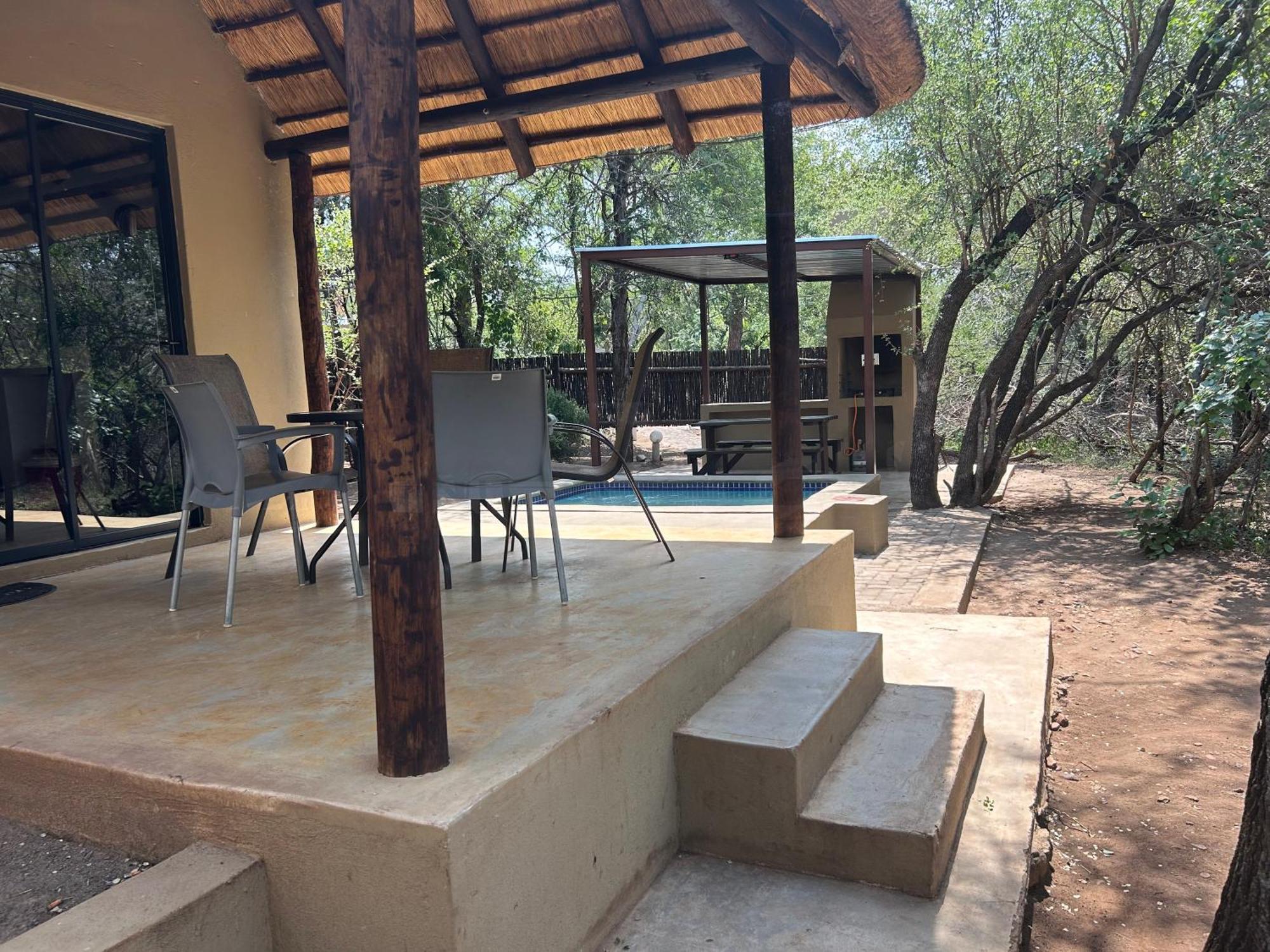 Athule Inn Marloth - Units Marloth Park Bagian luar foto